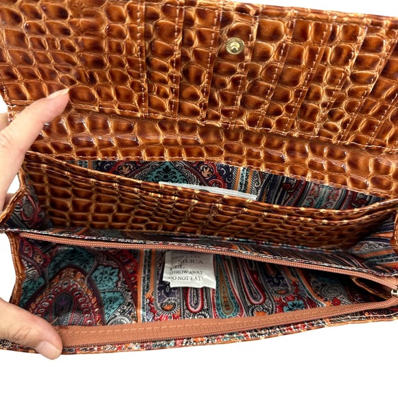 Big Buddha Brown Croc Embossed Wallet Clutch Zip Coin Purse Charm - Picture 11 of 16